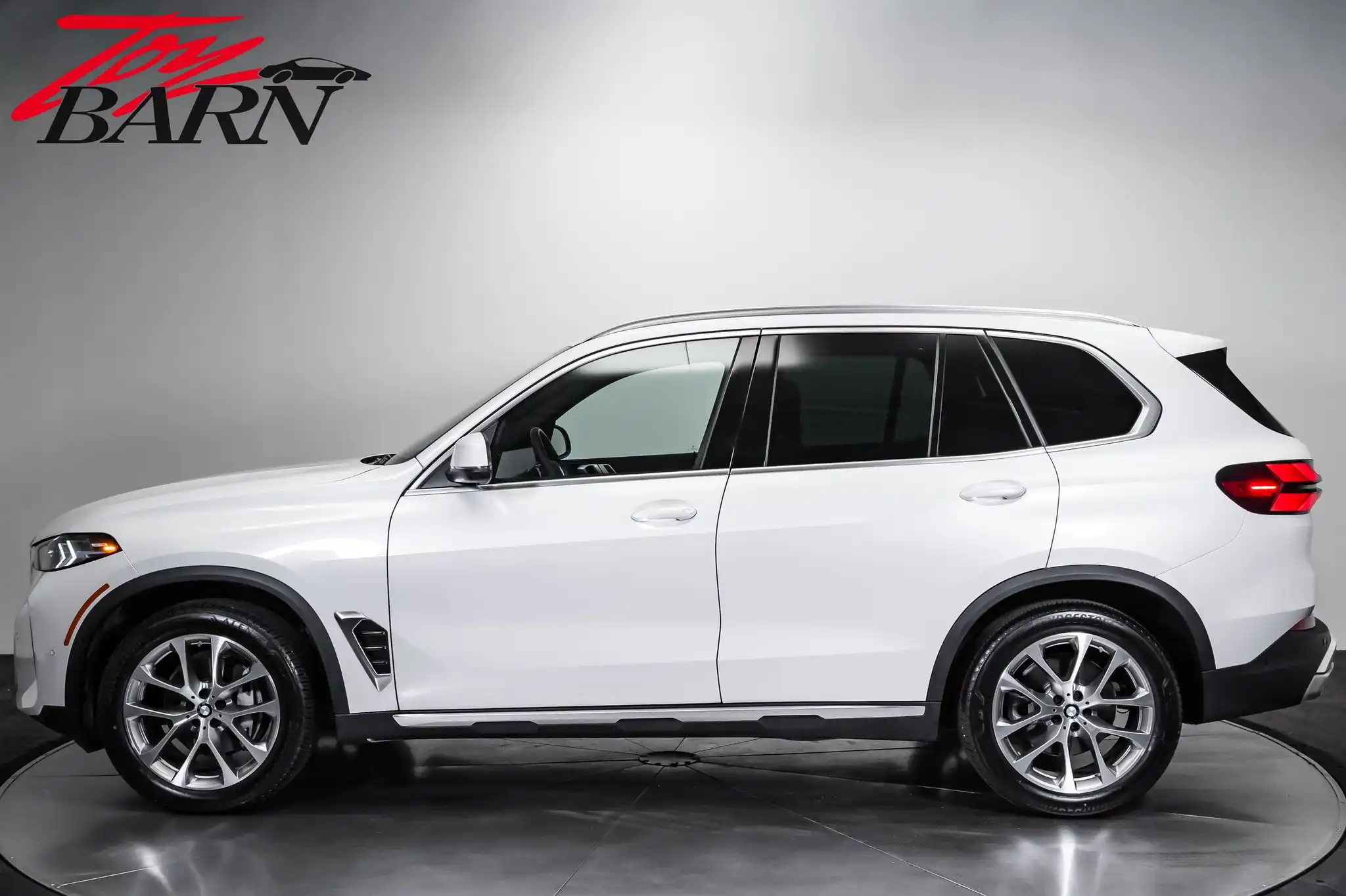 2025 BMW X5 xDrive40i's photo