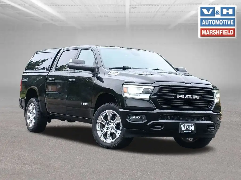 2019 RAM 1500 Big Horn/Lone Star 4WD Crew Cab 5'7's photo