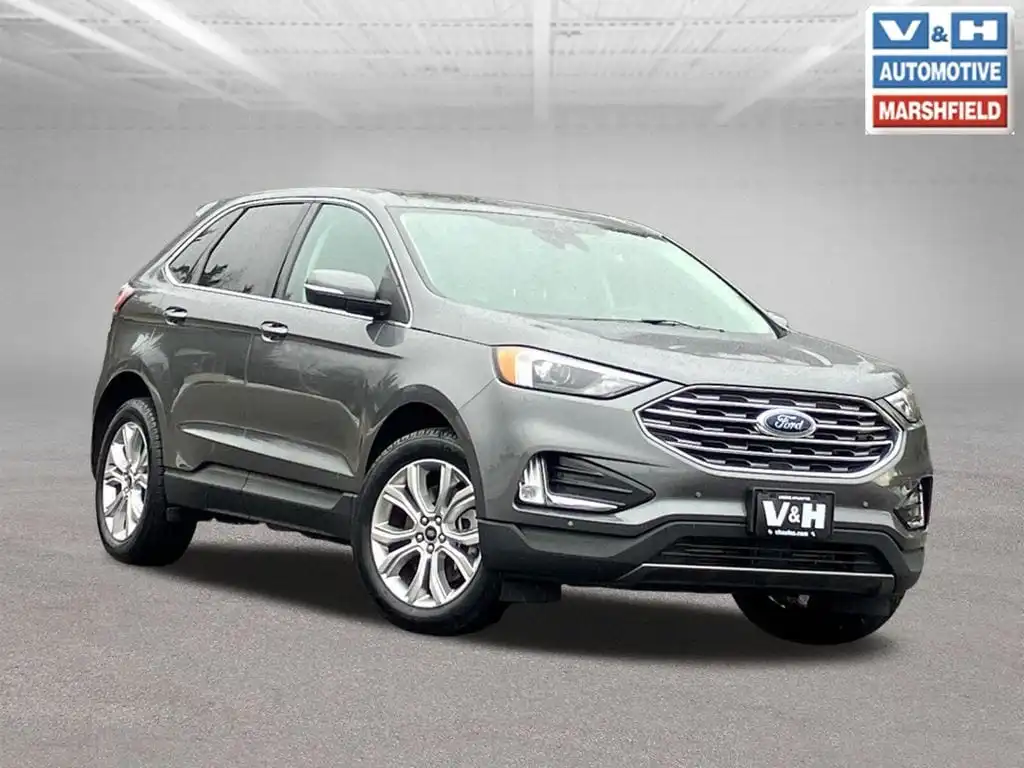 2024 Ford Edge Titanium AWD's photo