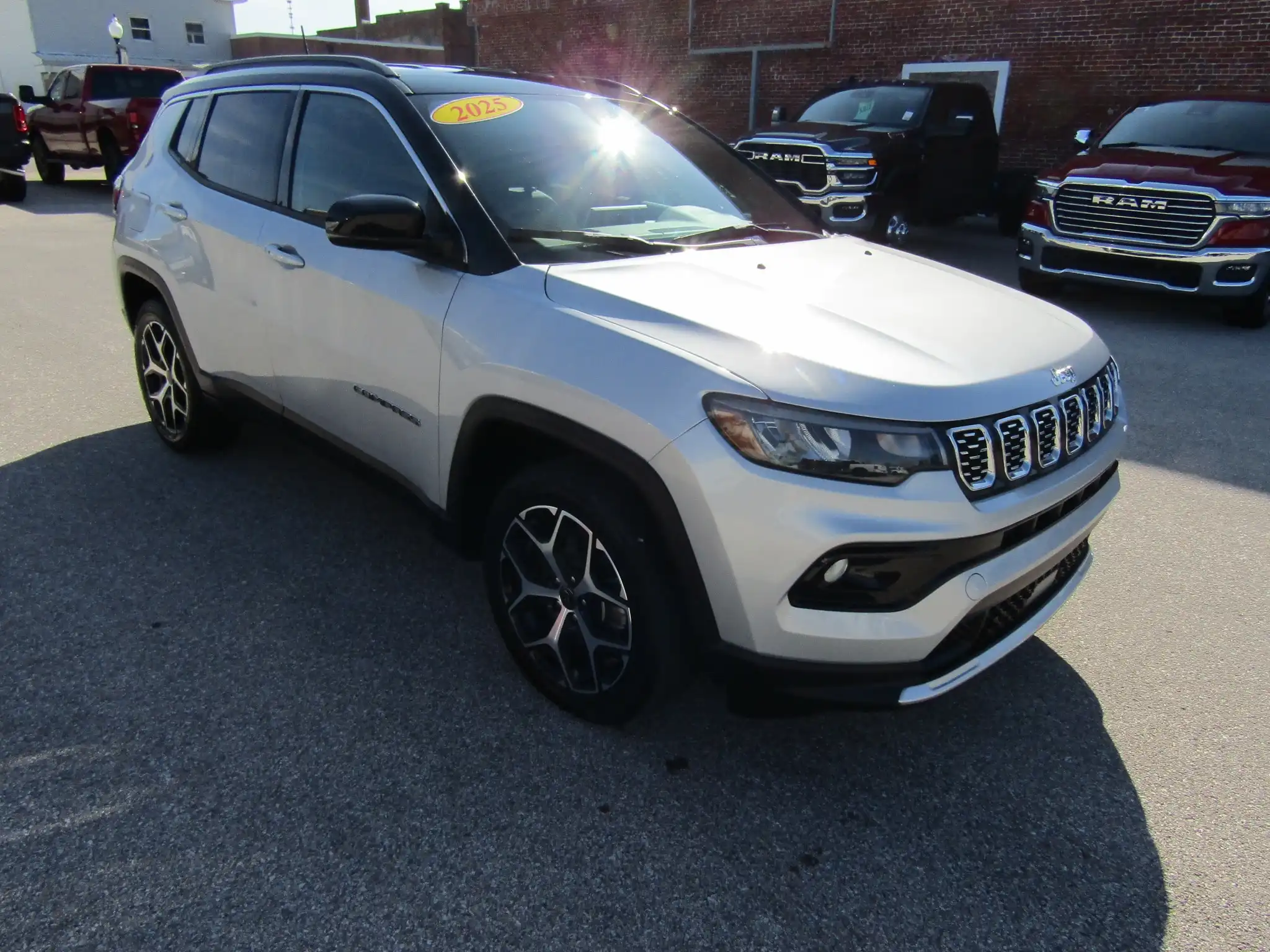 2025 Jeep Compass Limited 4WD's photo