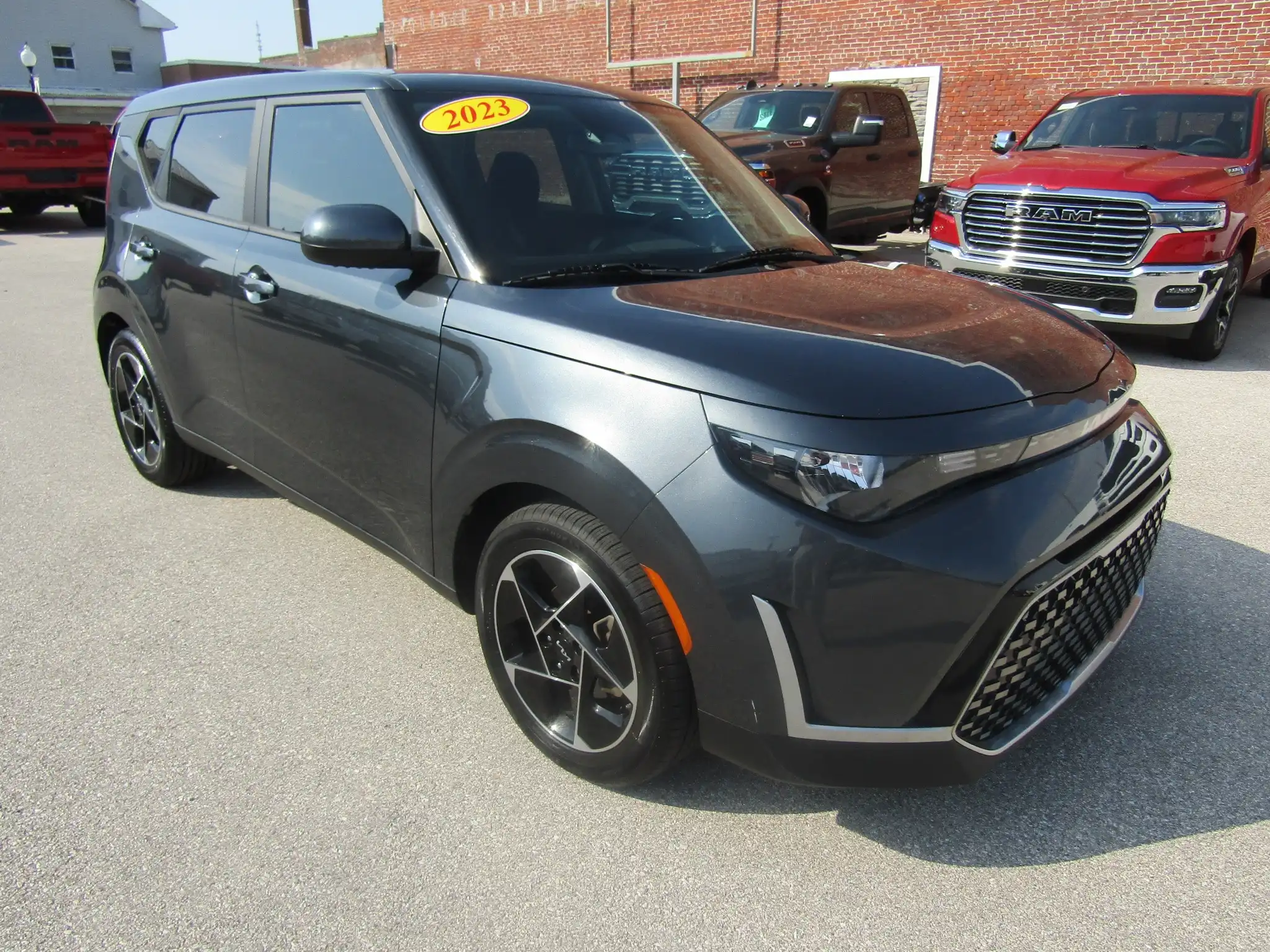 2023 Kia Soul 2.0 EX IVT 6's photo