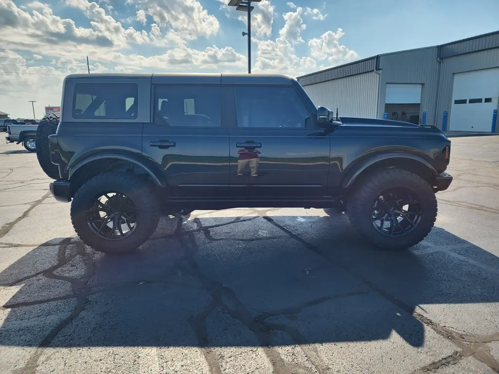 2024 Ford Bronco Wildtrak 4WD photo 4