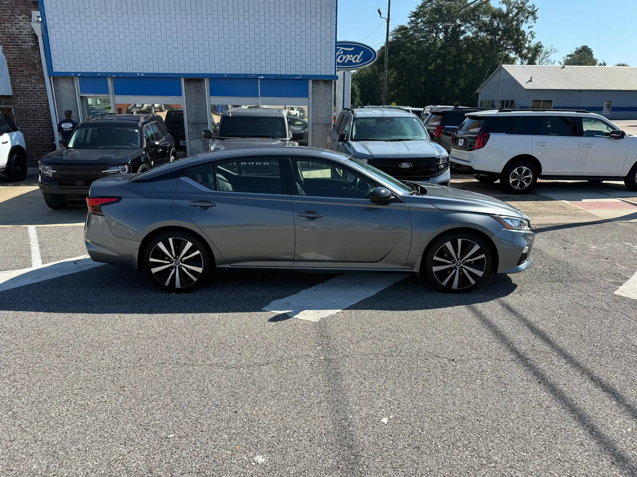 2022 Nissan Altima 2.5 SR's photo