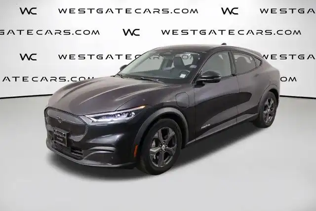 2022 Ford Mustang-Mach-e Select's photo