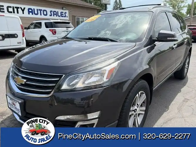 2016 Chevrolet Traverse 2LT AWD's photo