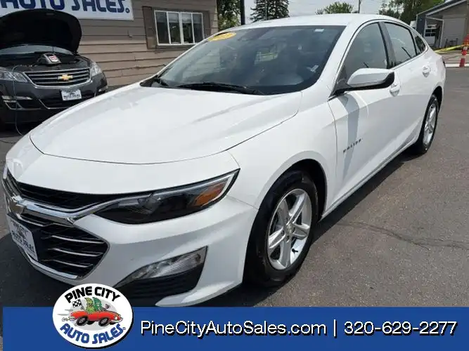 2023 Chevrolet Malibu 1LT's photo