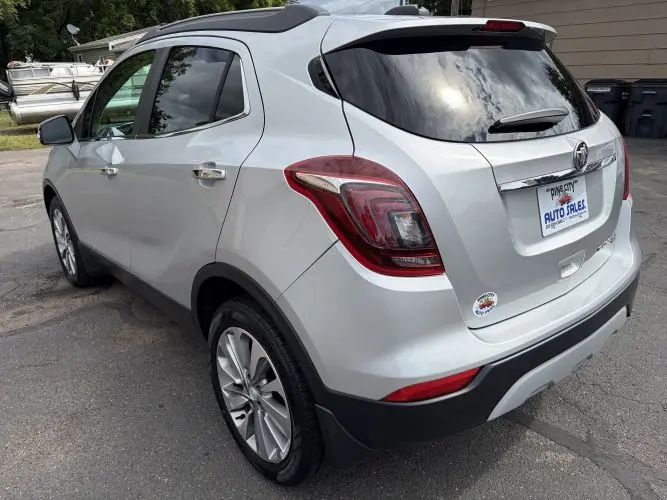 2019 Buick Encore Preferred AWD photo 3