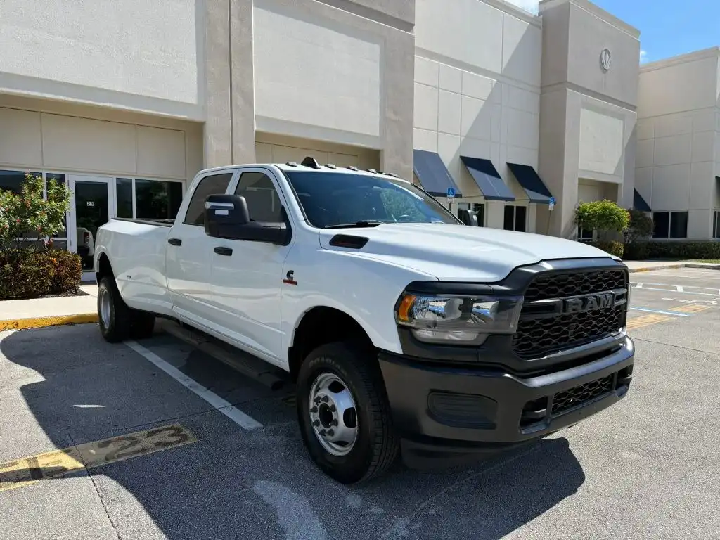 2023 RAM 3500 Tradesman 4X4 Crew Cab LWB's photo