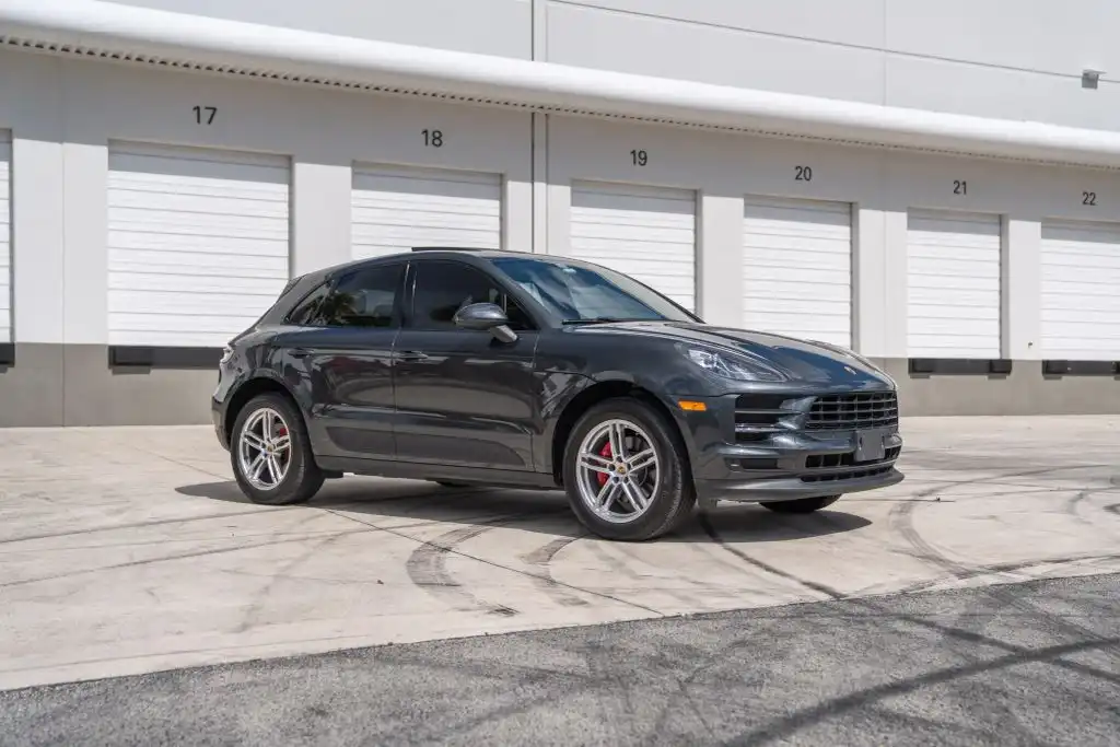 2019 Porsche Macan Base's photo