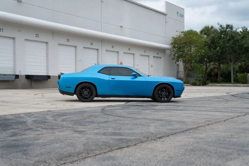 2018 Dodge Challenger SXT Plus photo 5