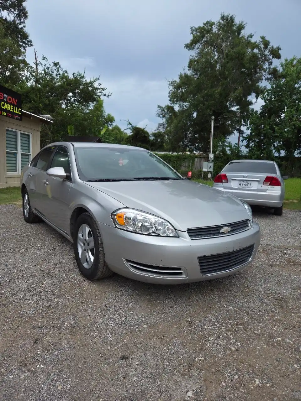 2008 Chevrolet Impala LS's photo