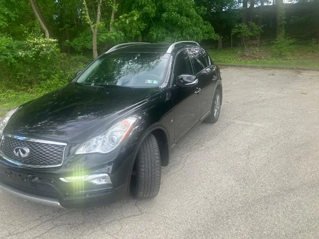 2016 INFINITI QX50 Base's photo