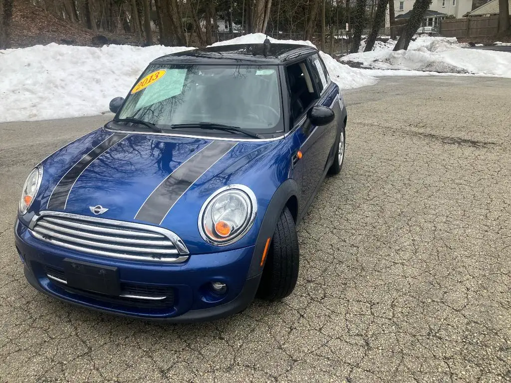 2013 MINI Cooper Base photo 1