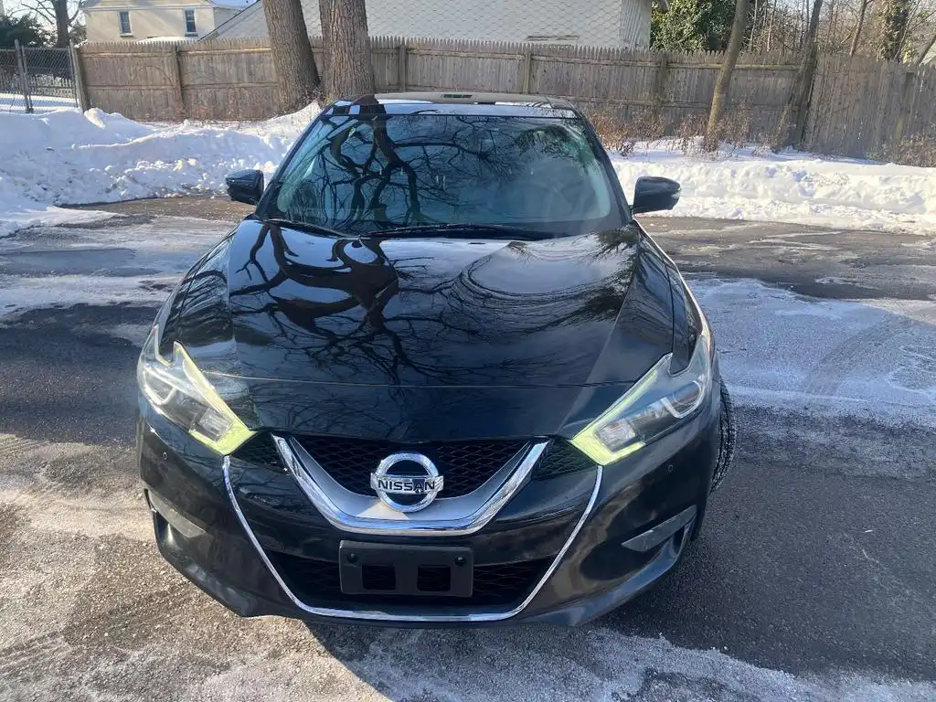2016 Nissan Maxima Platinum's photo