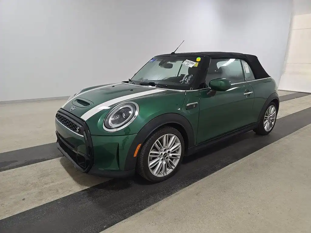 2024 MINI Convertible Cooper S's photo