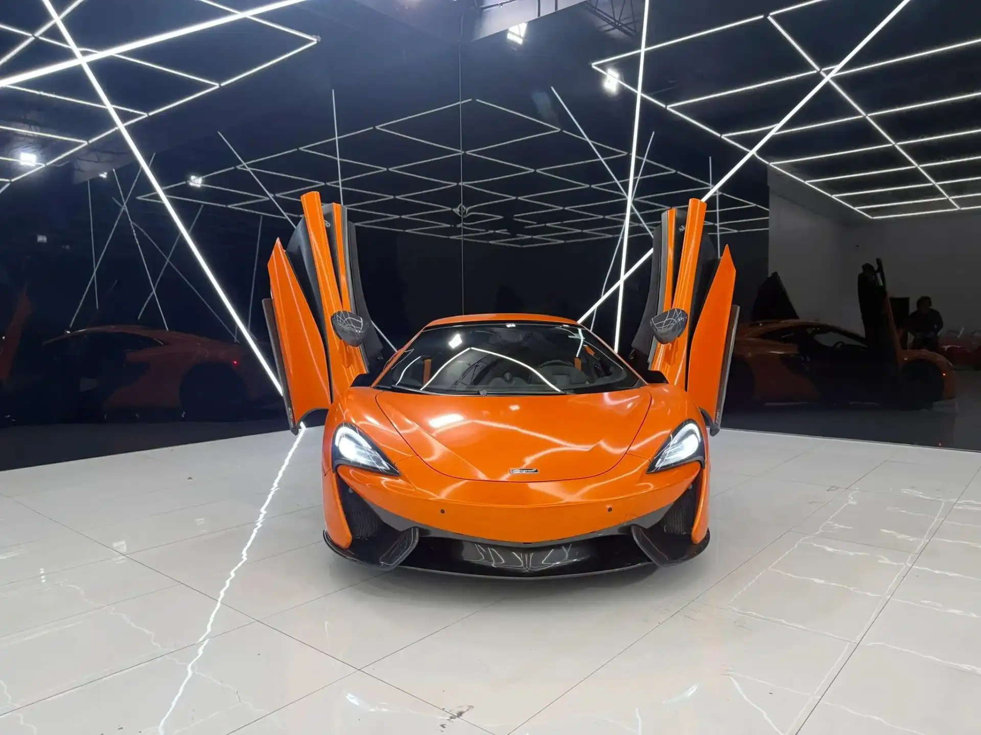 2019 McLaren 570S Spider's photo