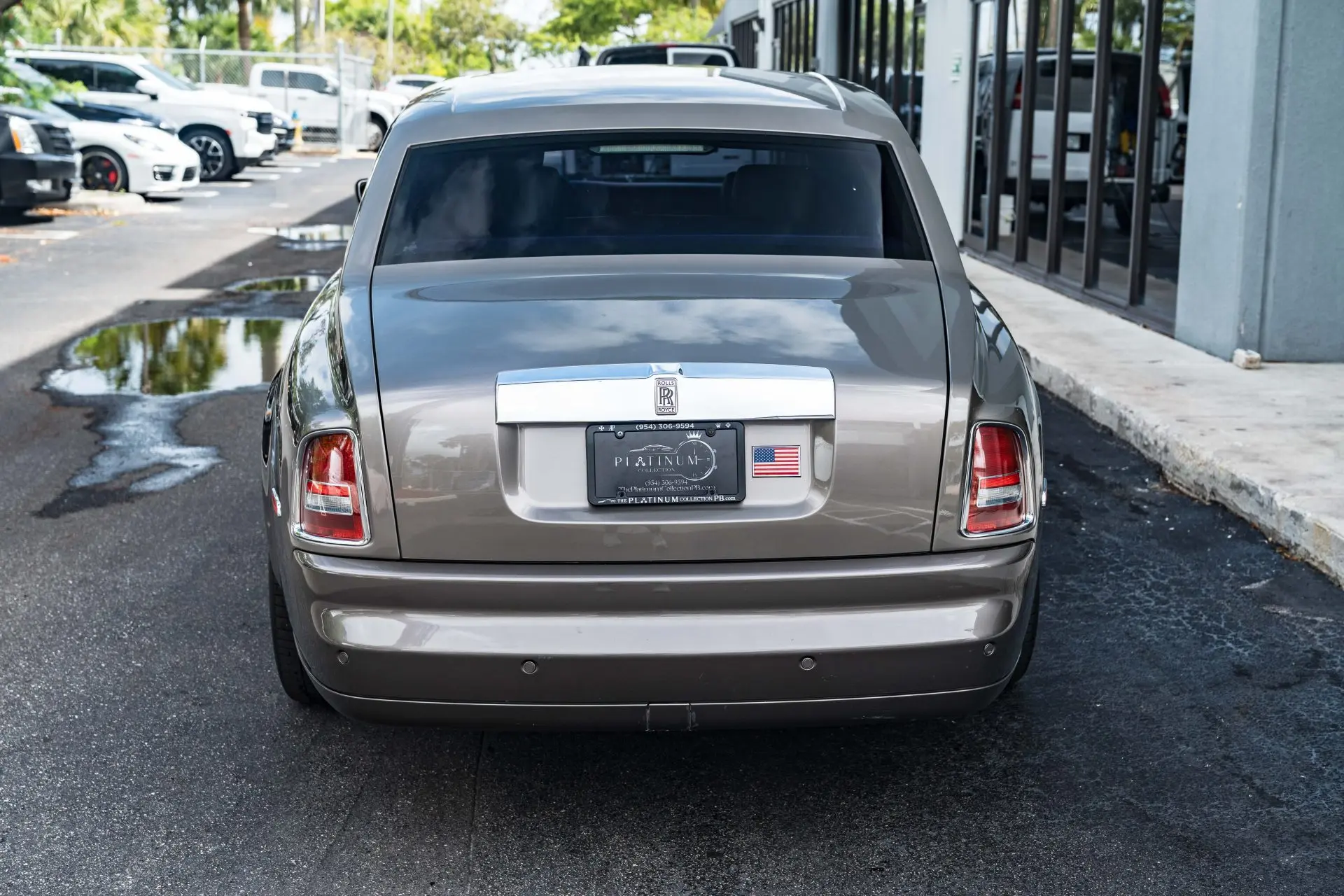2004 Rolls-Royce Phantom Base photo 4