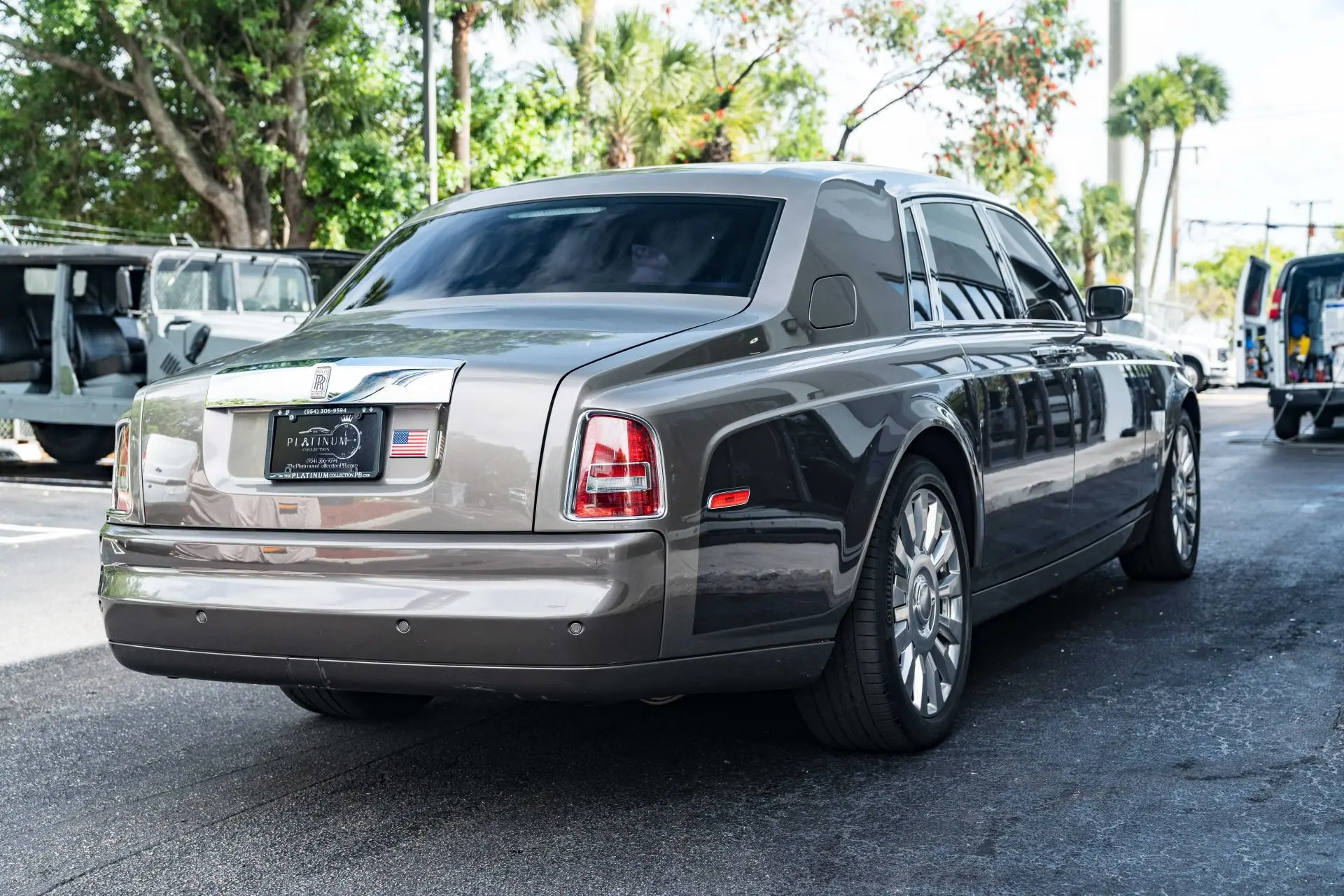 2004 Rolls-Royce Phantom Base photo 5