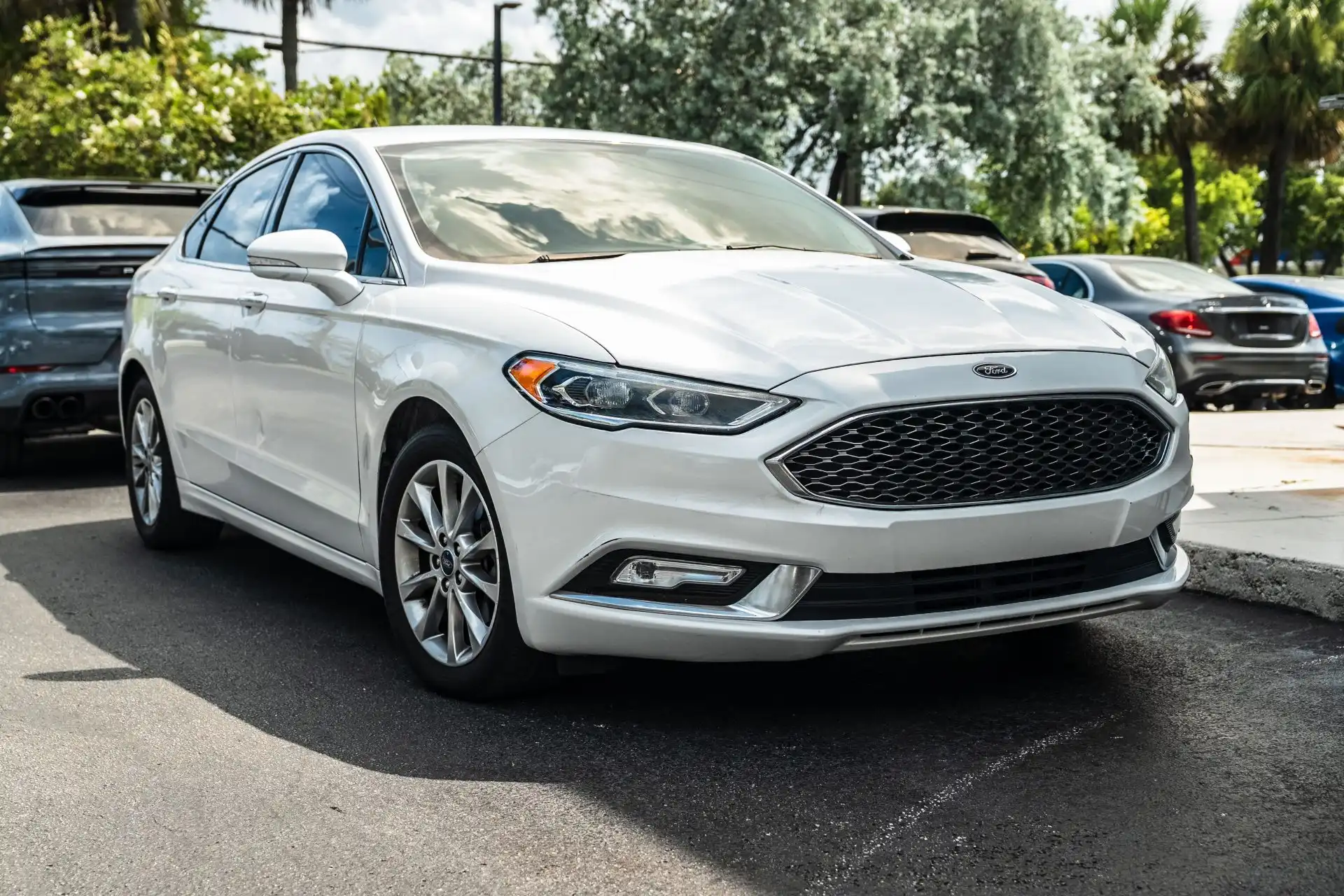 2017 Ford Fusion SE FWD's photo