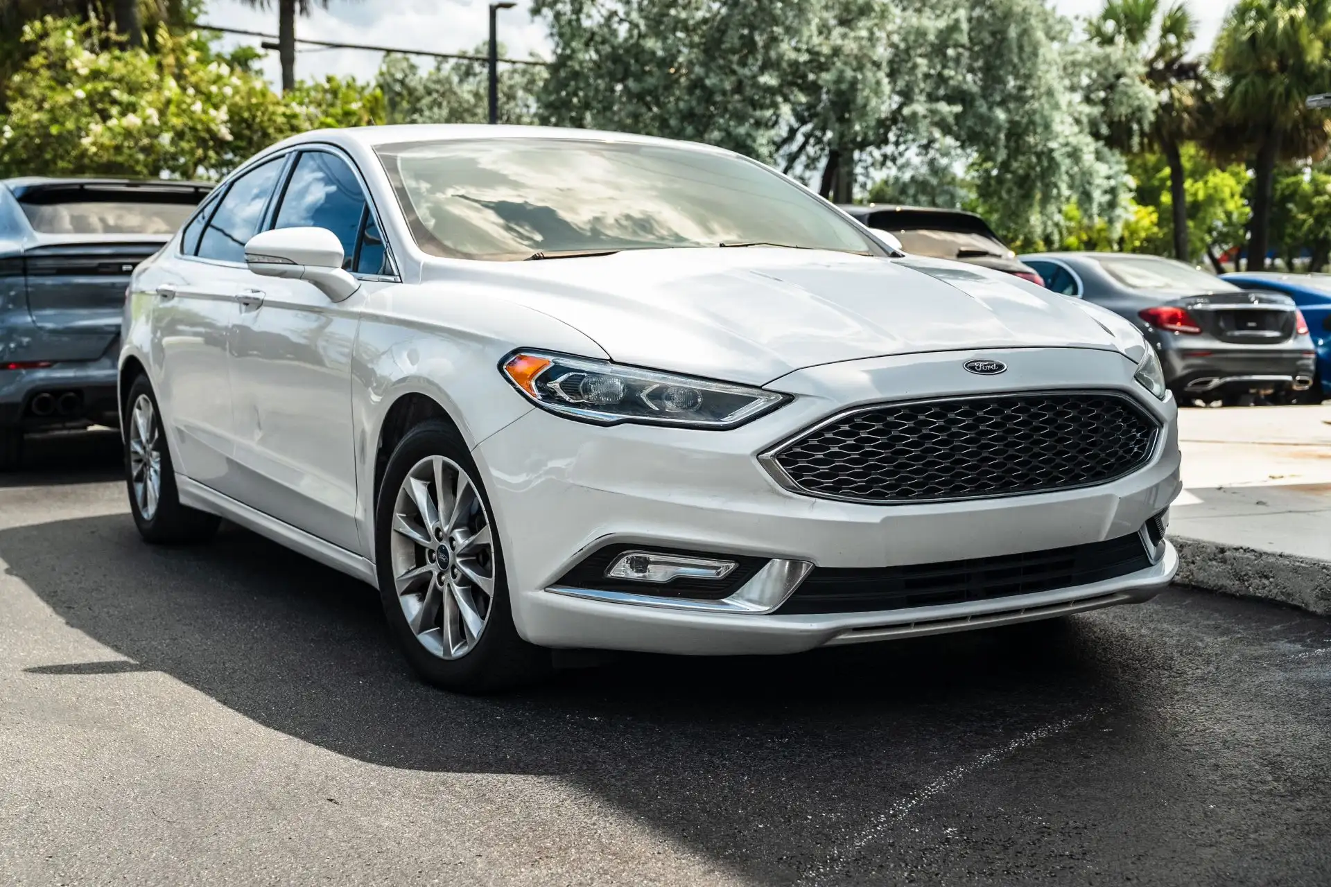 2017 Ford Fusion SE FWD's photo