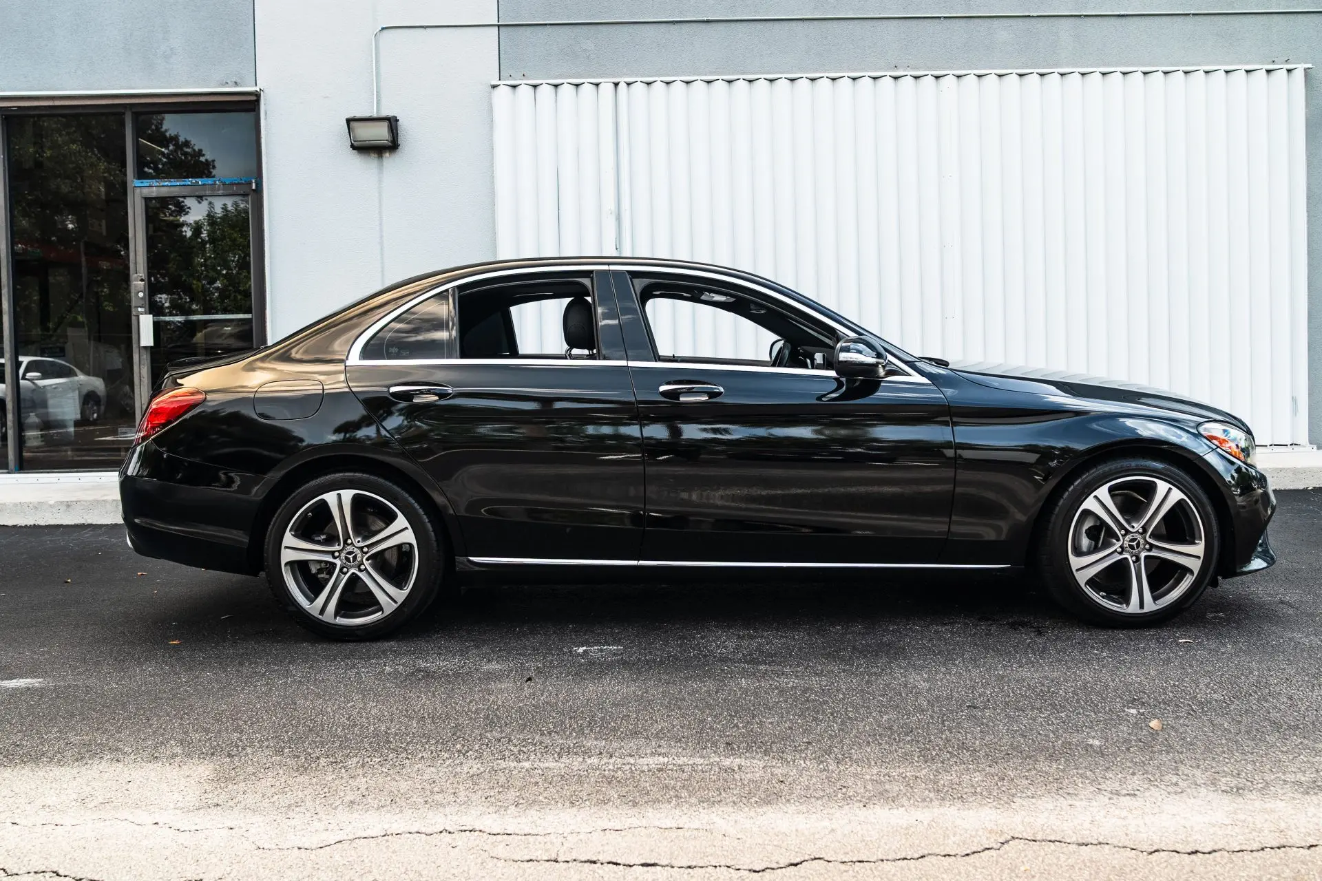 2019 Mercedes-Benz C-Class C300 photo 5