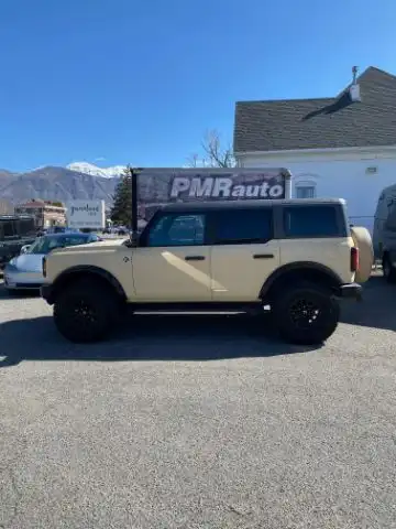 2023 Ford Bronco Outer Banks Advanced 4WD 4-door's photo