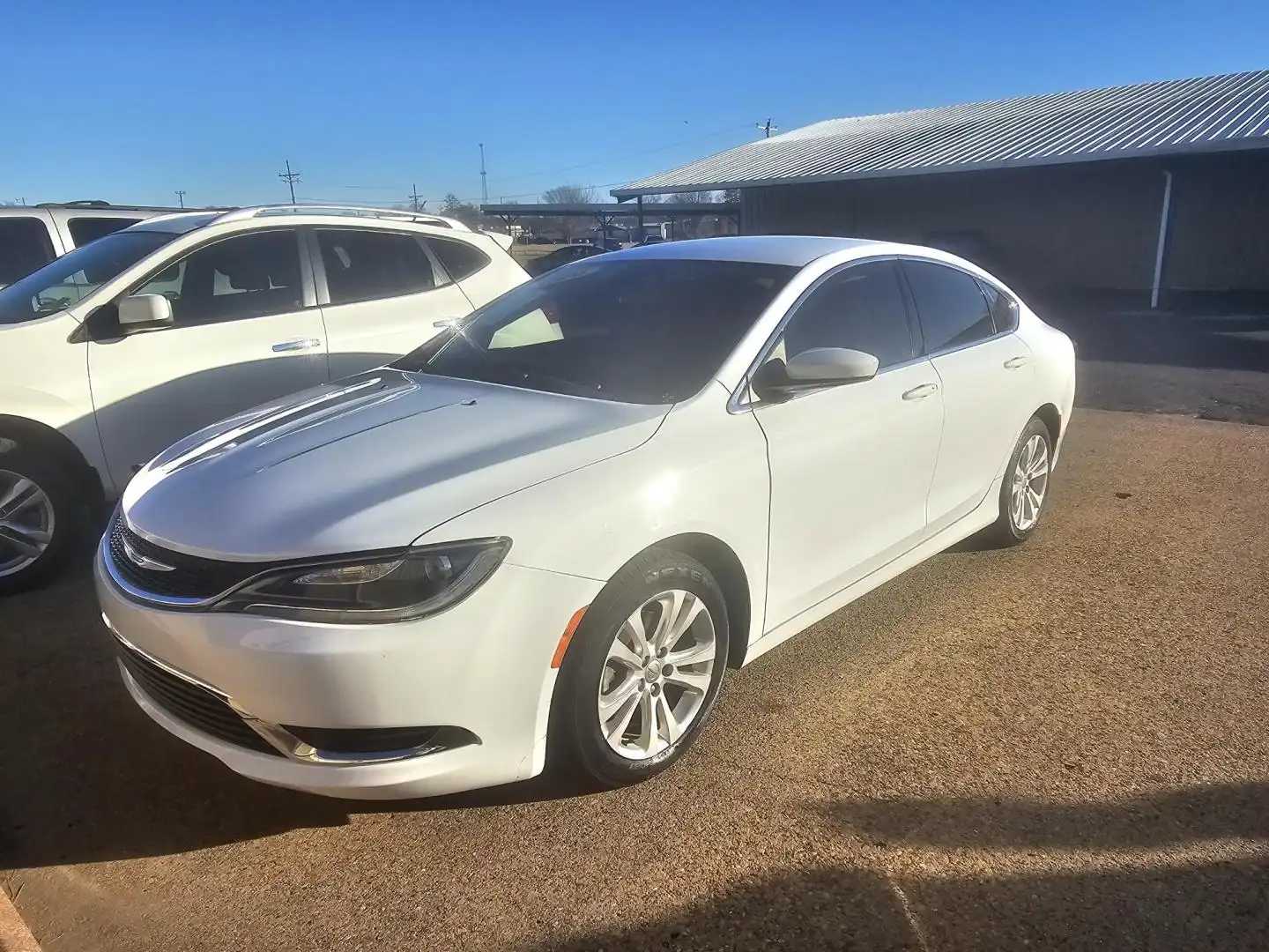 2016 Chrysler 200 Limited's photo
