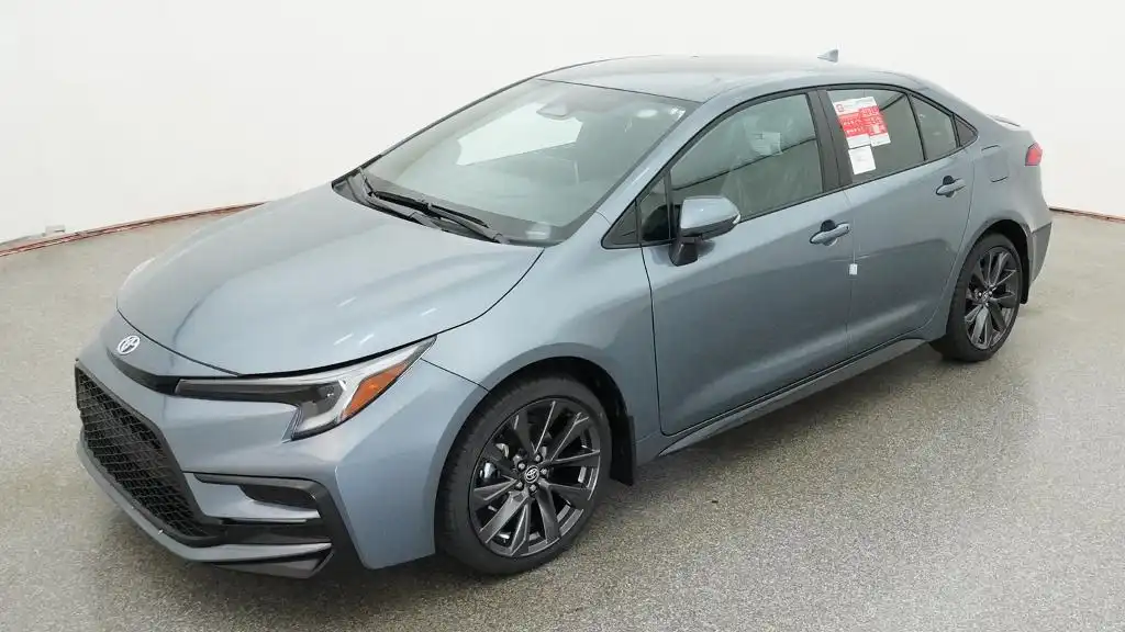 2026 Toyota Corolla SE CVT's photo