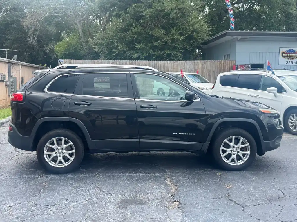 2014 Jeep Cherokee Latitude 4X4's photo