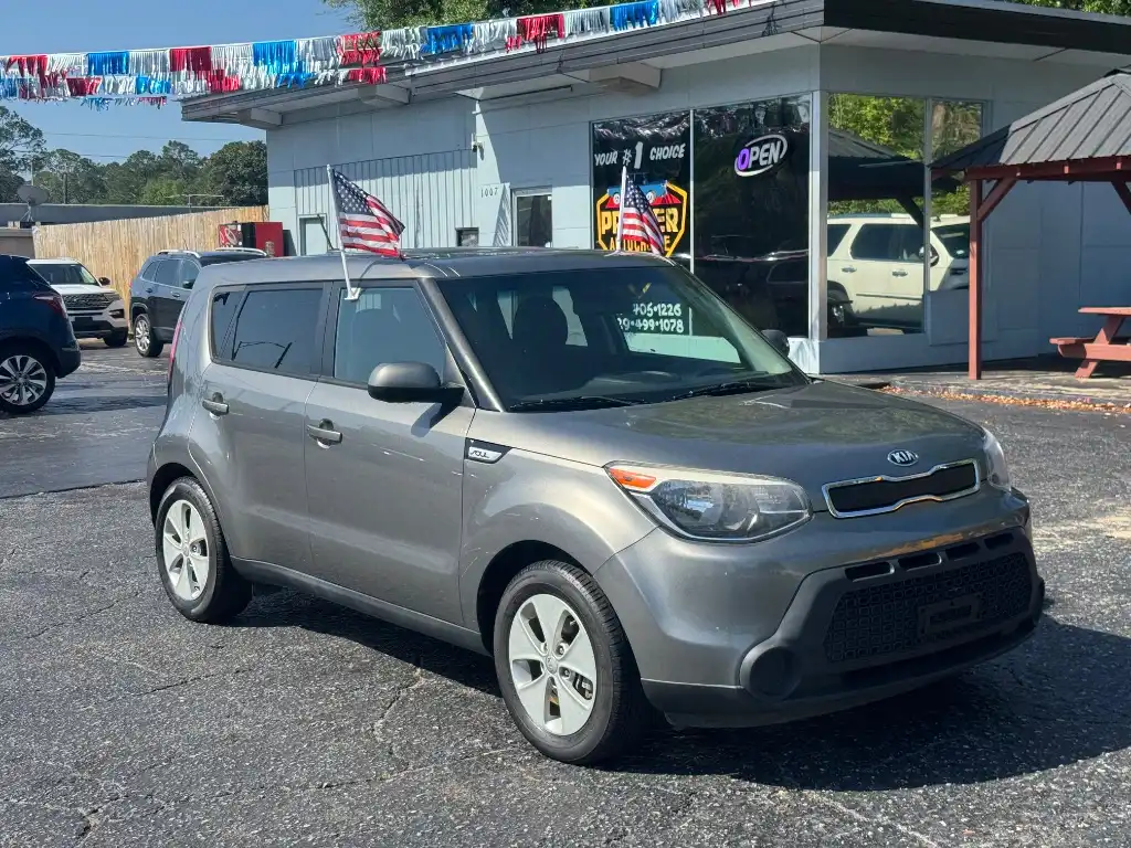 2016 Kia Soul 1.6 Base 5-Door's photo