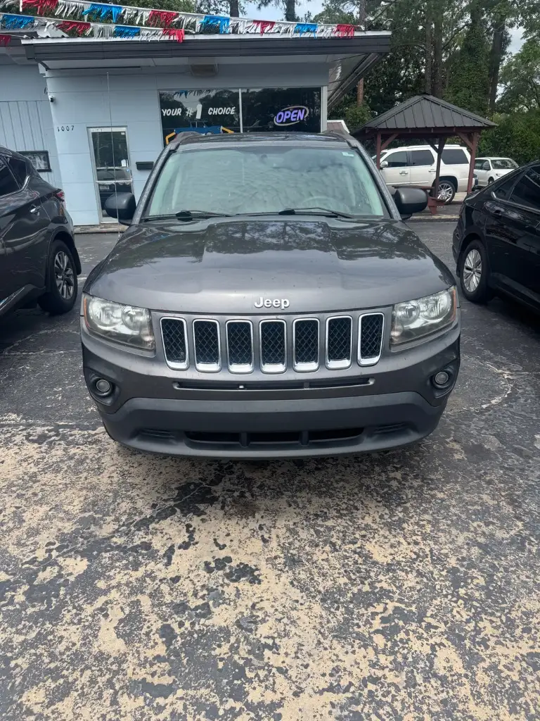 2014 Jeep Compass Sport photo 1