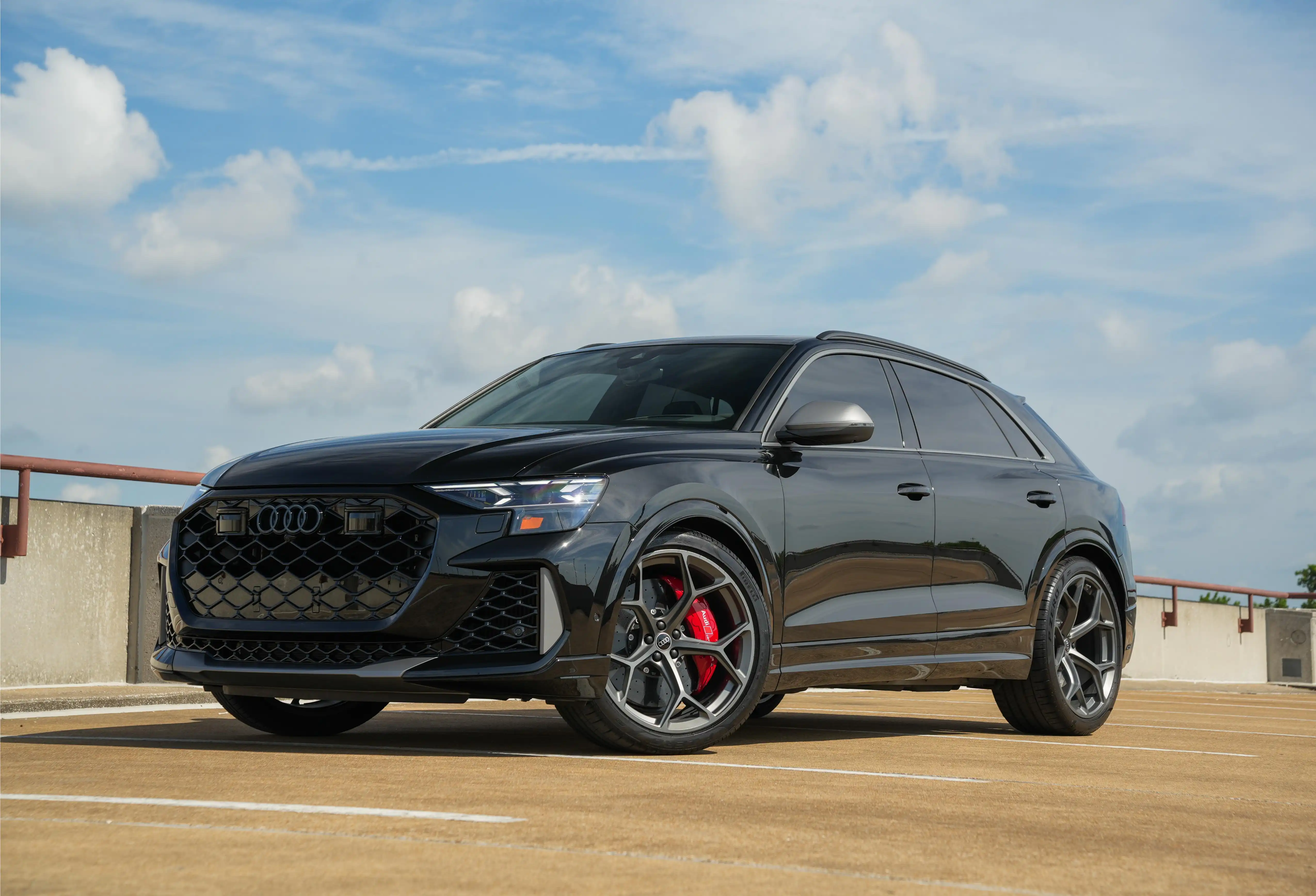 2025 Audi RS Q8 Base's photo