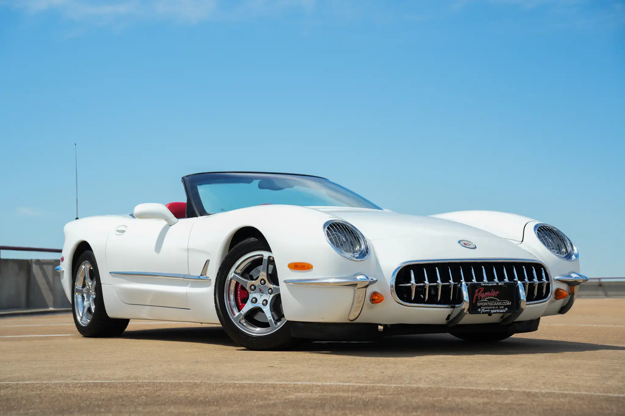 2004 Chevrolet Corvette Convertible's photo
