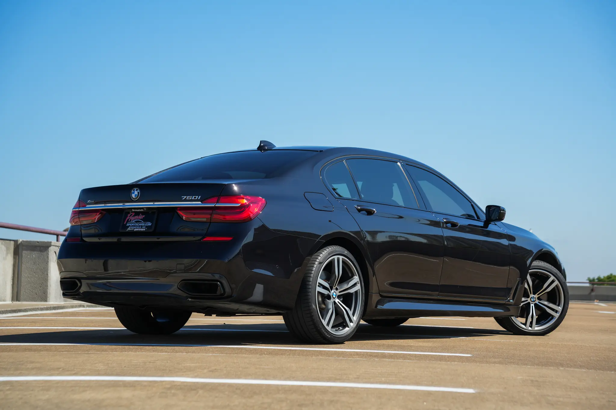 2019 BMW 7 Series 750i xDrive photo 3