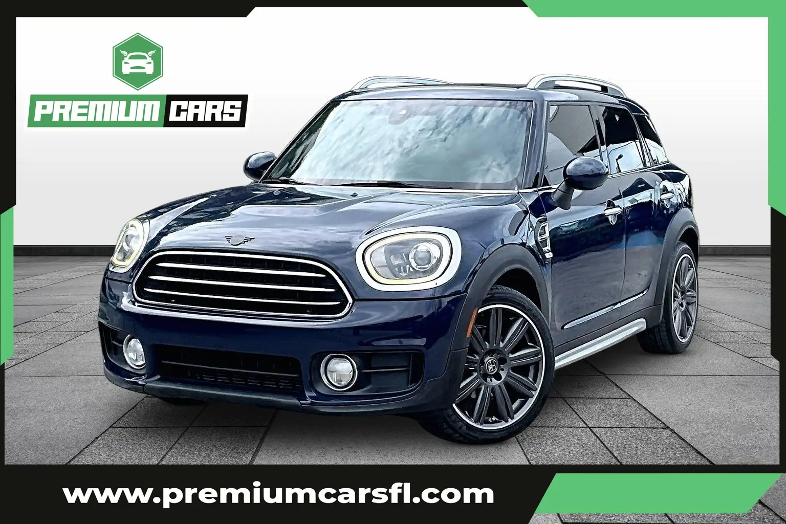 2019 MINI Countryman Cooper Iconic's photo