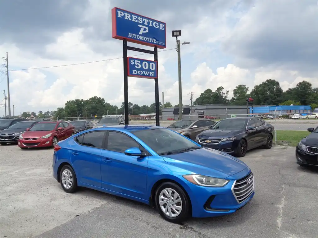 2017 Hyundai Elantra 2.0 SE A/T PZEV's photo