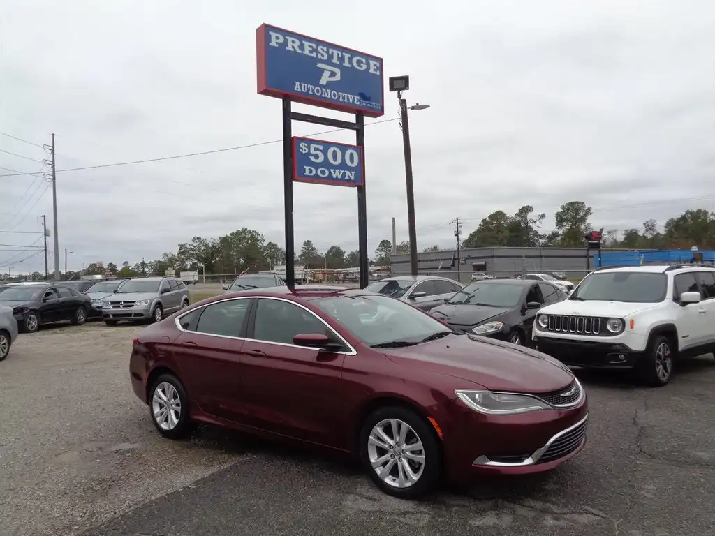 2015 Chrysler 200 Limited's photo