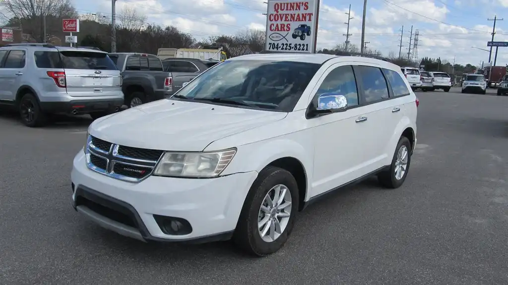 2017 Dodge Journey SXT FWD's photo