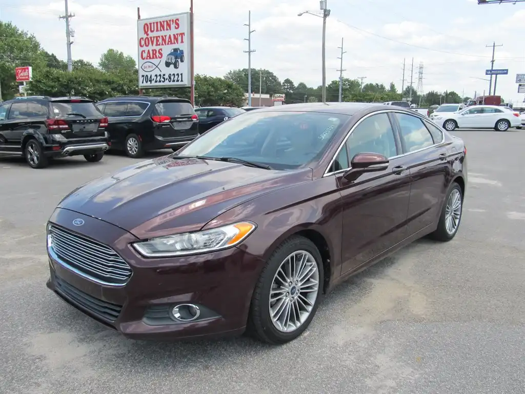 2013 Ford Fusion SE FWD I4's photo