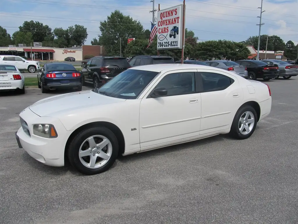 2009 Dodge Charger SXT photo 1