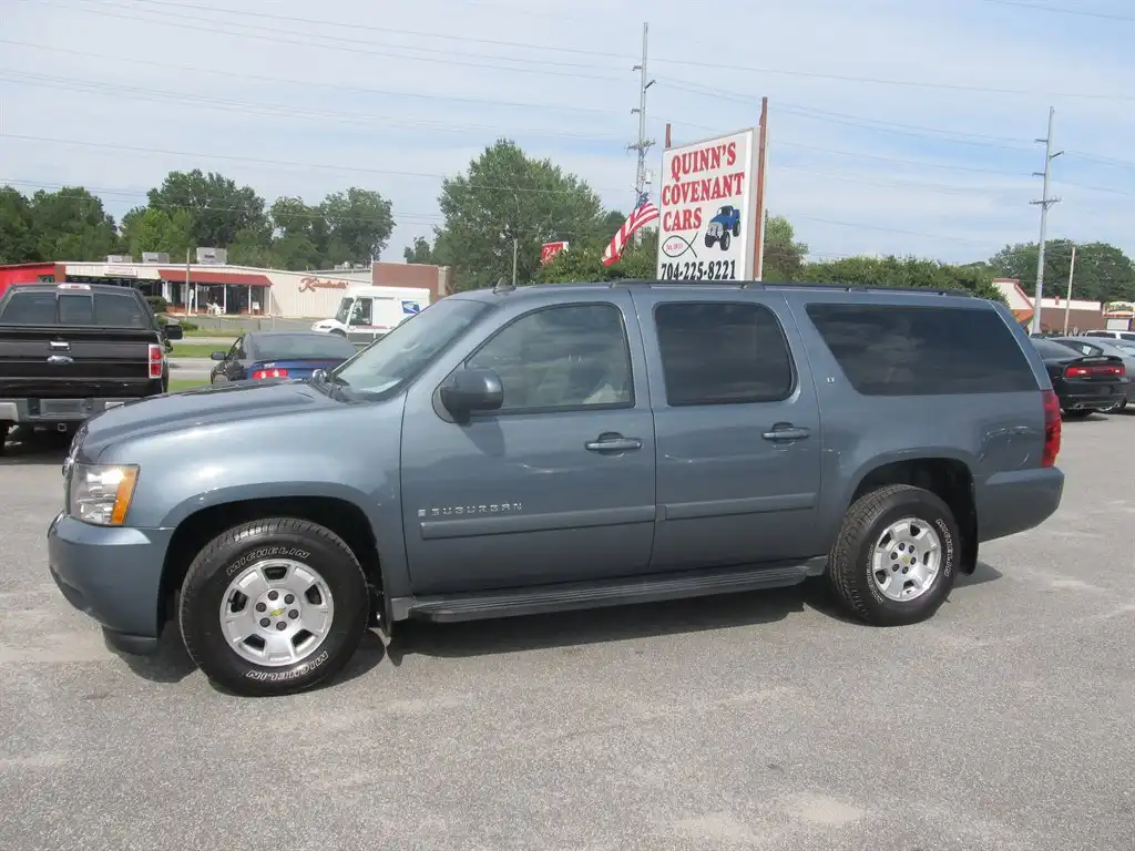 2008 Chevrolet Suburban 1LS 2WD 1500's photo