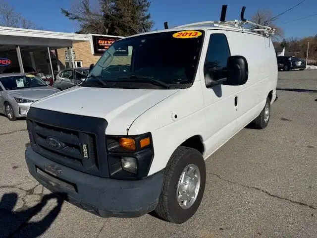 2013 Ford E-Series E-150 Van's photo