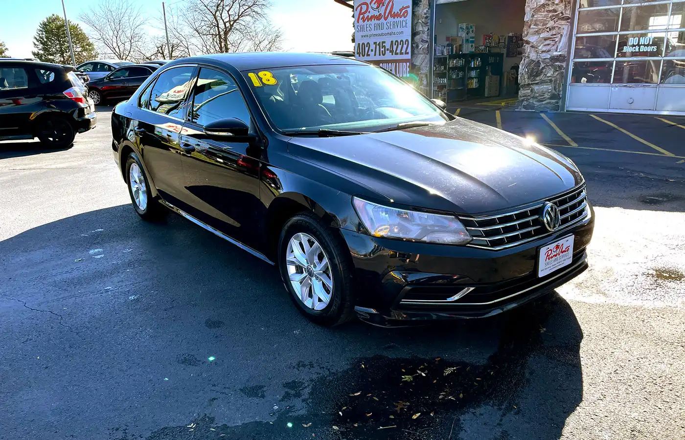2018 Volkswagen Passat 2.0T S Auto's photo