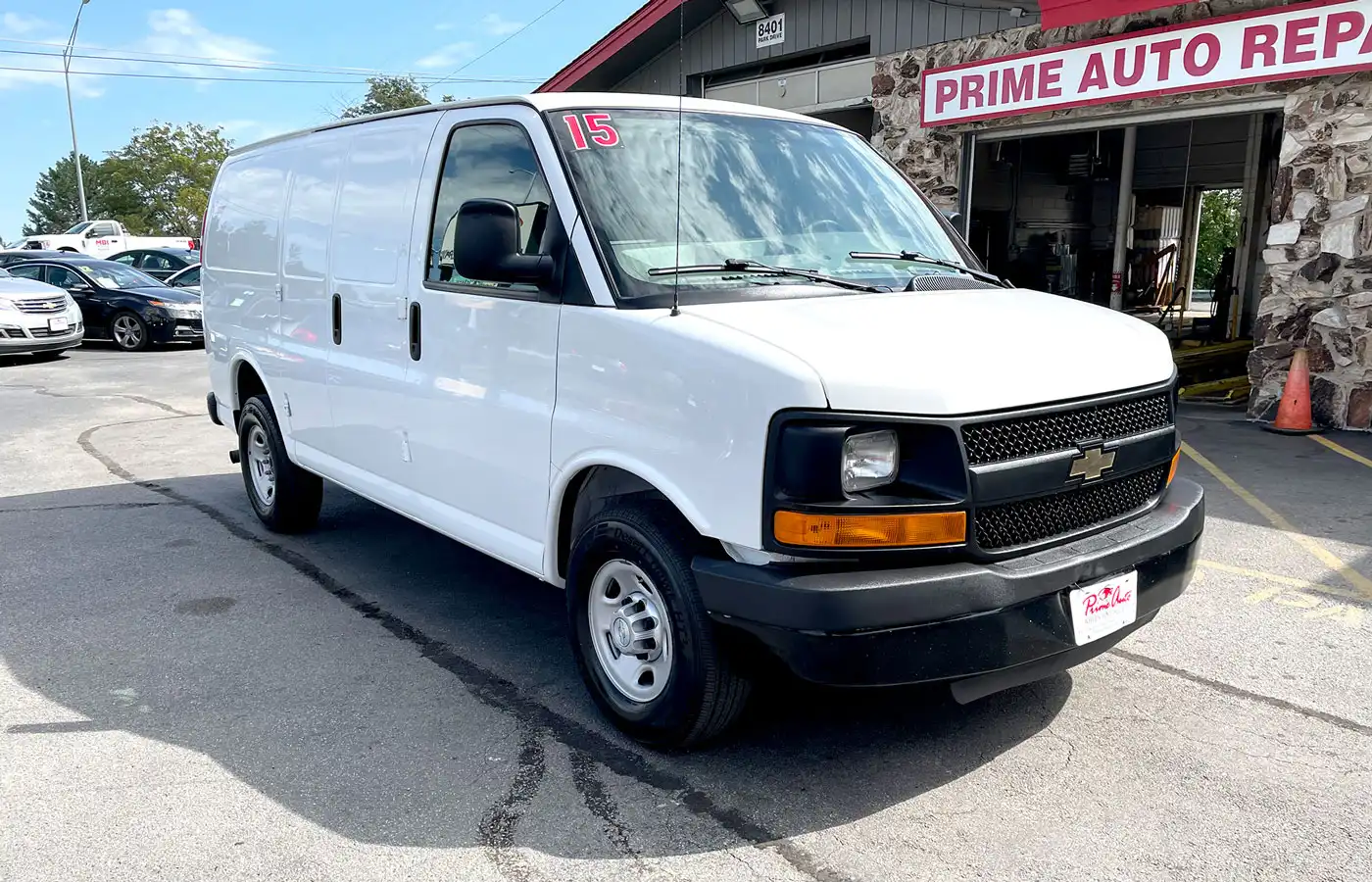 2015 Chevrolet Express 2500 Work Van HD's photo