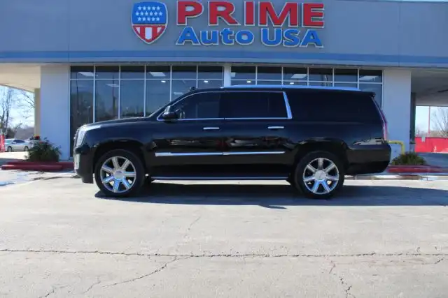 2020 Cadillac Escalade ESV 2WD Luxury's photo