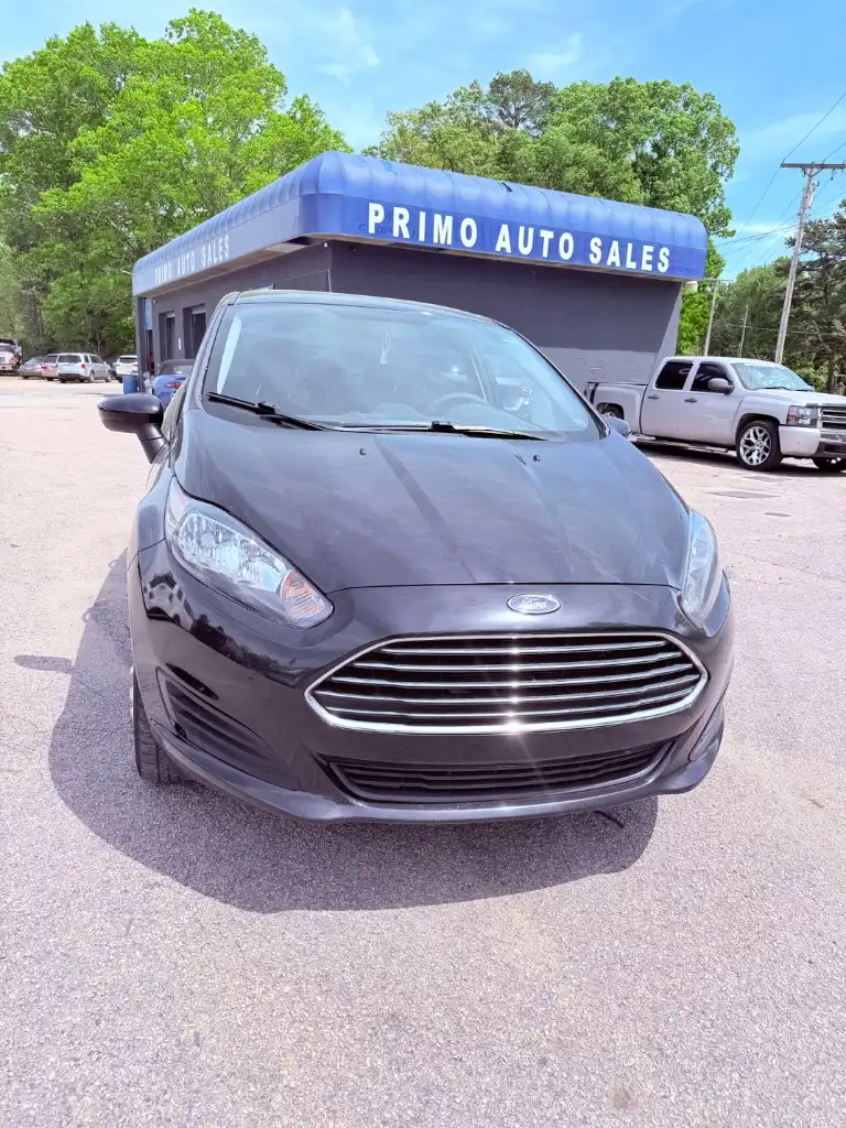 2018 Ford Fiesta S Sedan's photo