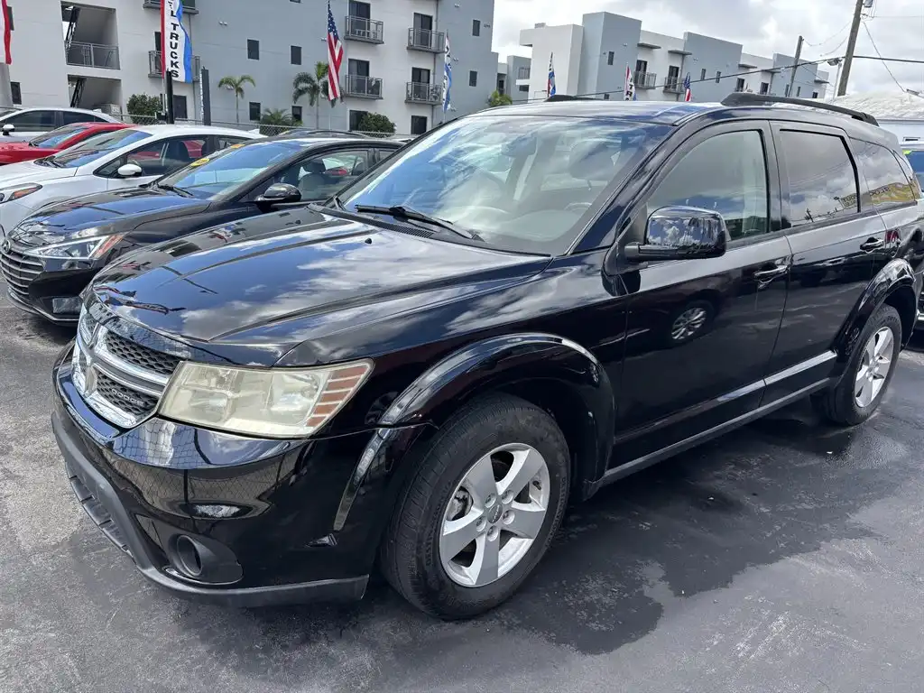 2011 Dodge Journey Mainstreet FWD's photo
