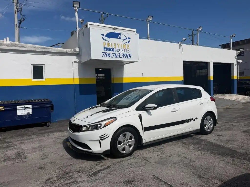 2018 Kia Forte LX AT's photo