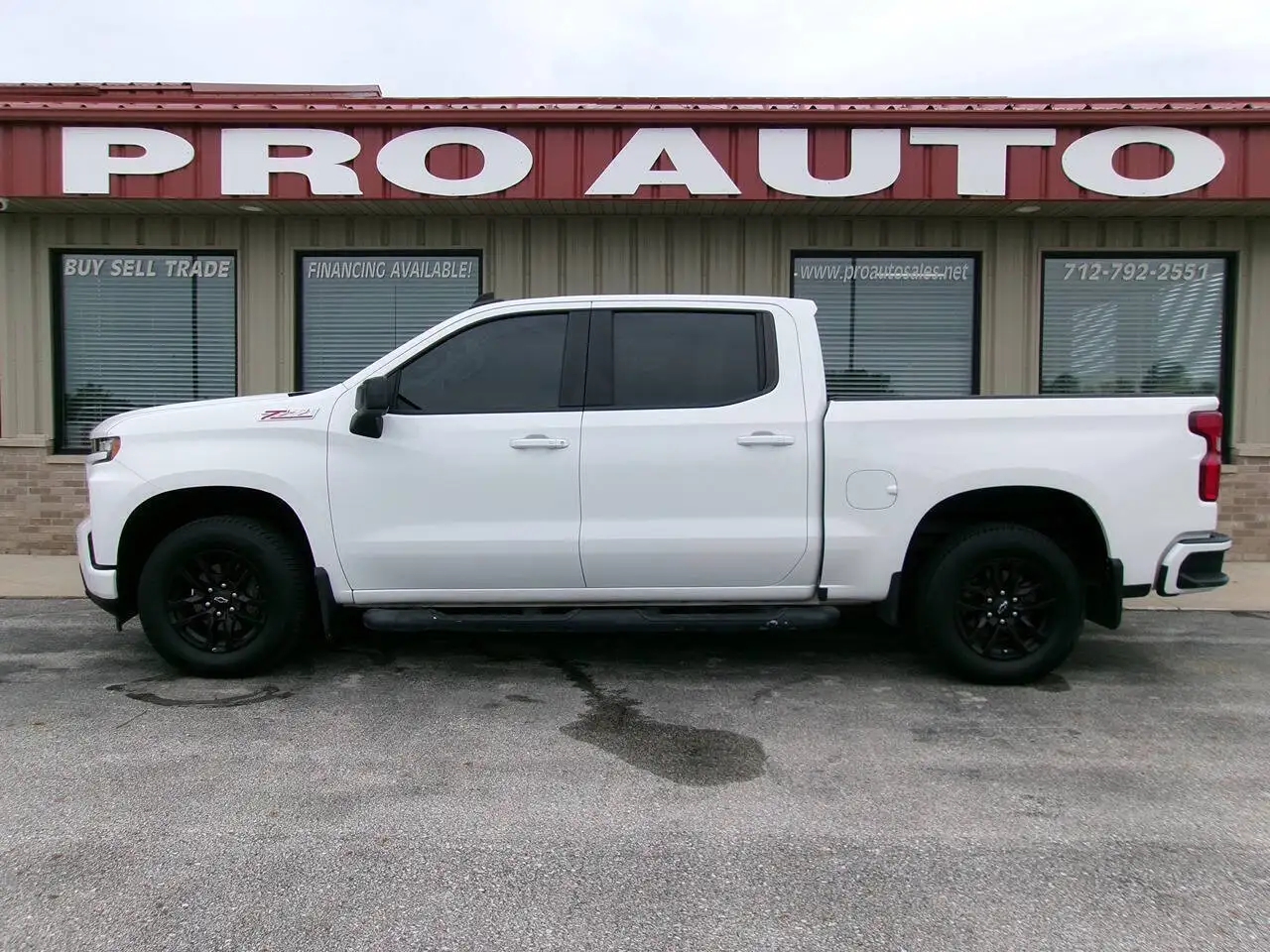 2019 Chevrolet Silverado 1500 RST 4WD Crew Cab Short Box's photo