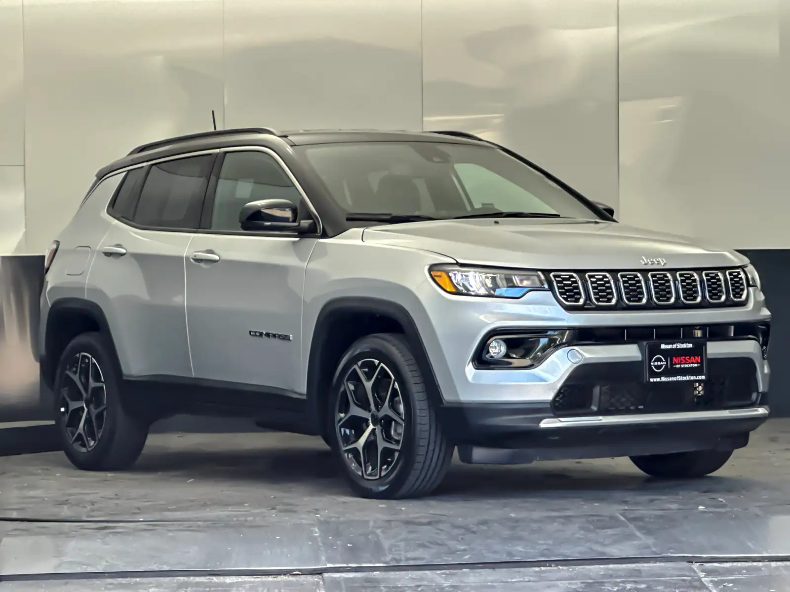 2025 Jeep Compass Limited 4X4's photo